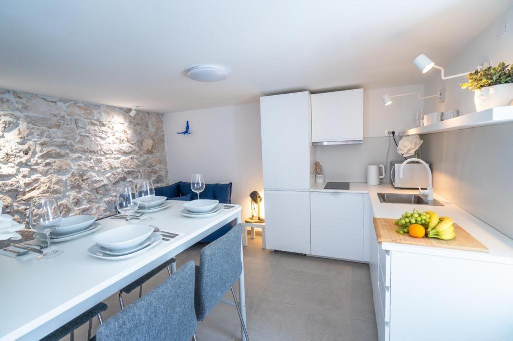 Villa House Franulich à Stara Baška Extérieur photo