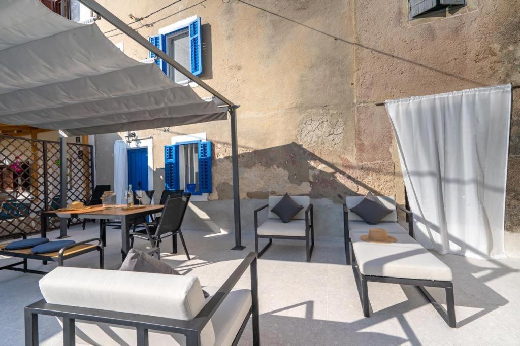 Villa House Franulich à Stara Baška Extérieur photo